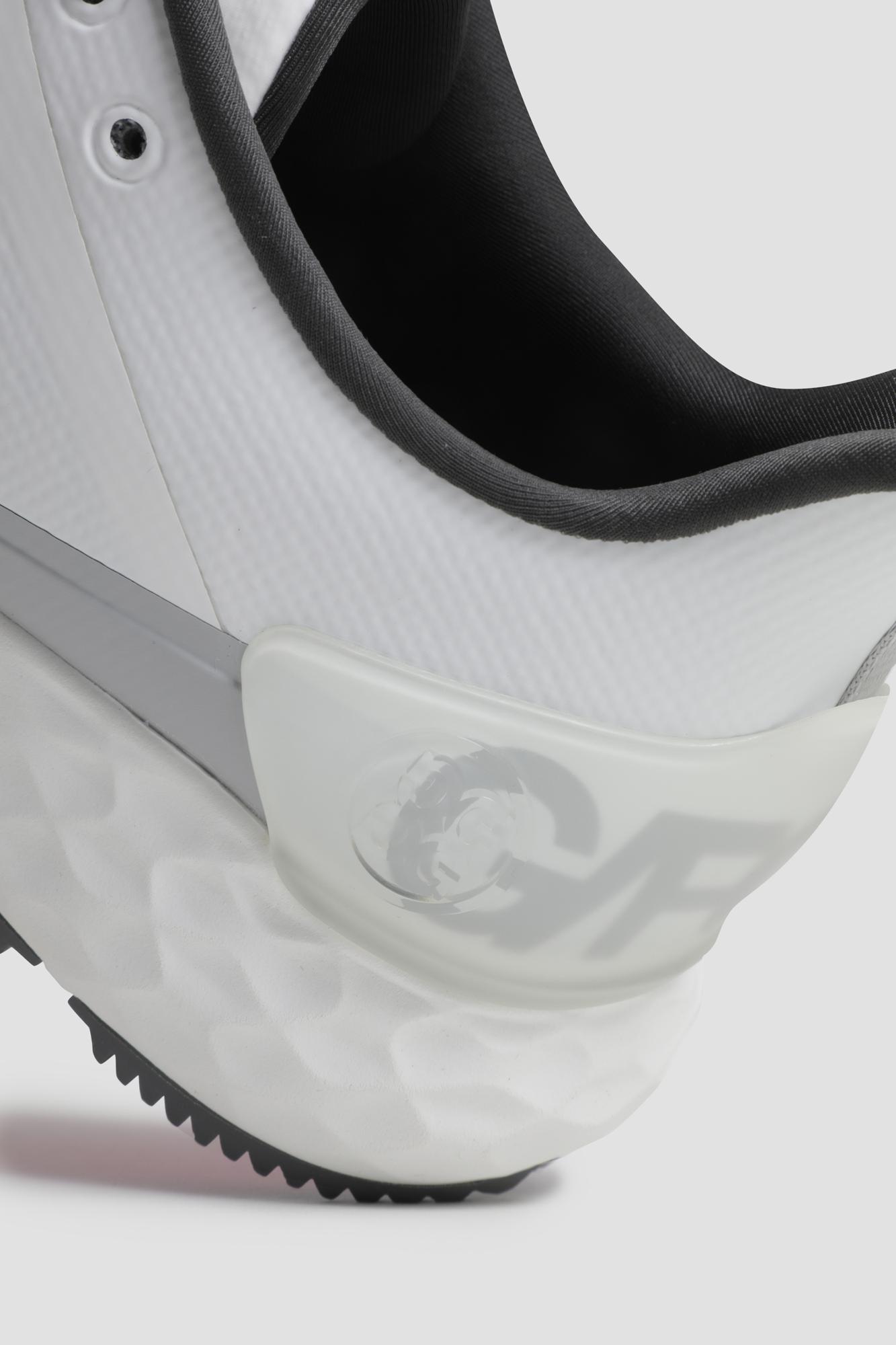 Disruptive Luxury – G/FORE