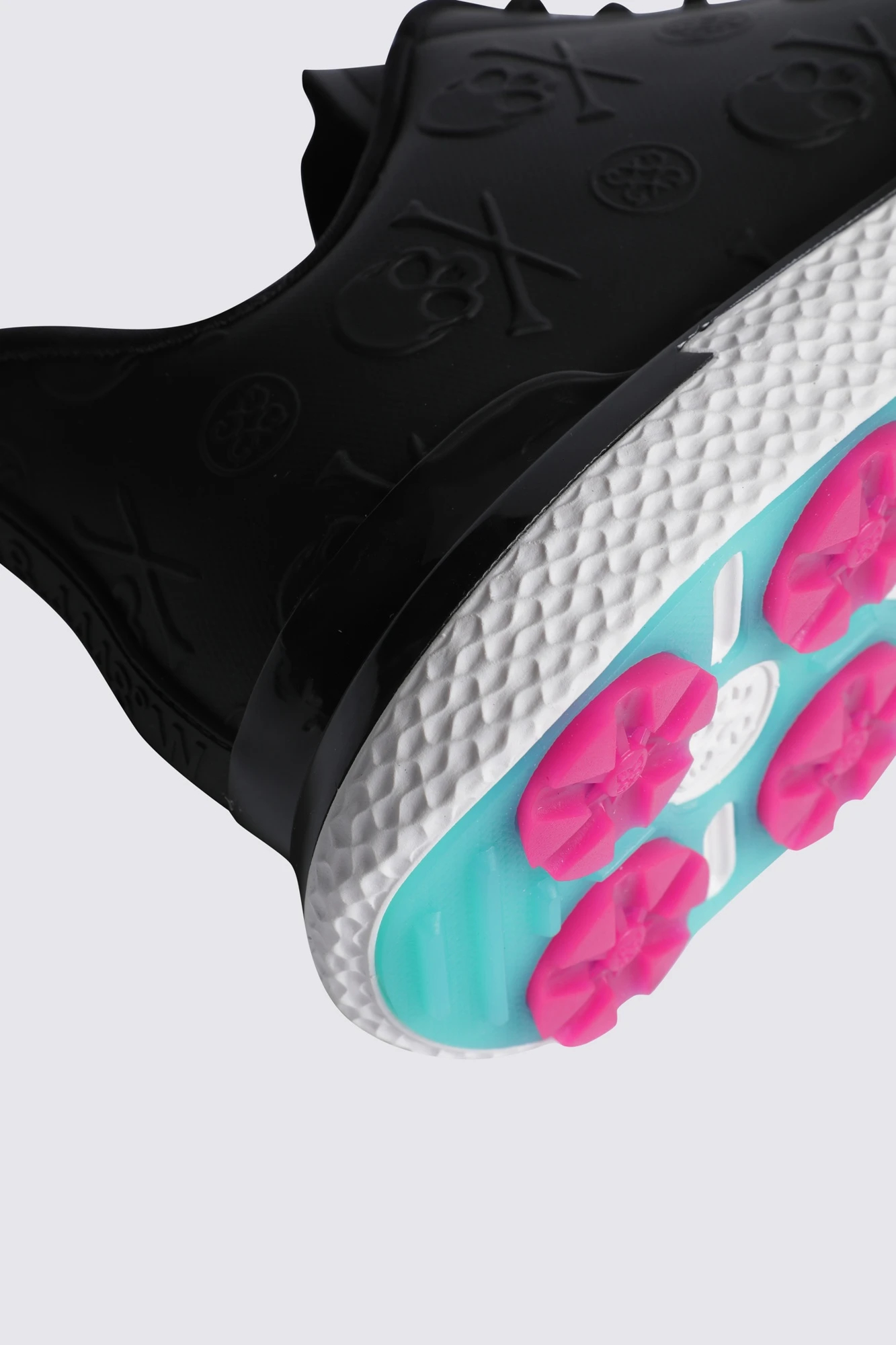 シューズ(男性用) EMBOSSED GALLIVAN2R(MEN) EMBOSSED GALLIVAN2R ゴルフシューズ (MEN) / G/FORE（ジーフォア）の